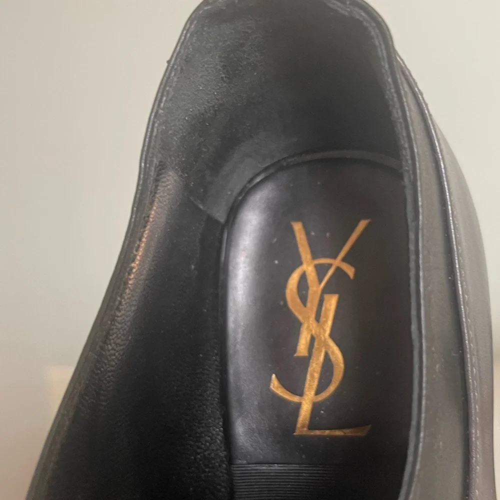 AUTHENTIC YSL OXFORD HEELS - Picture 8 of 10